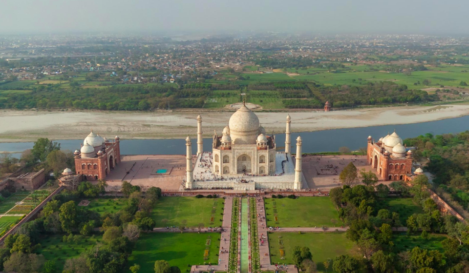 How to Visit the Taj Mahal from Delhi in One Day