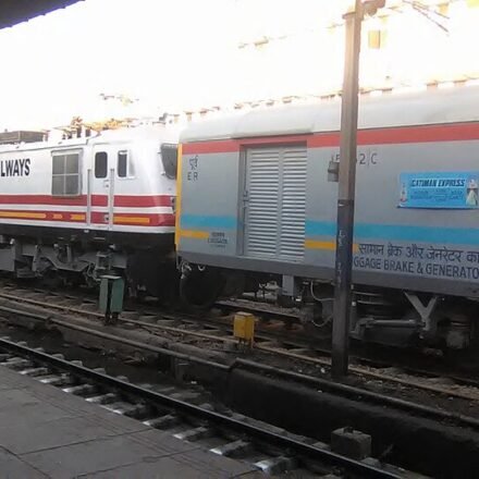 Gatimaan_express